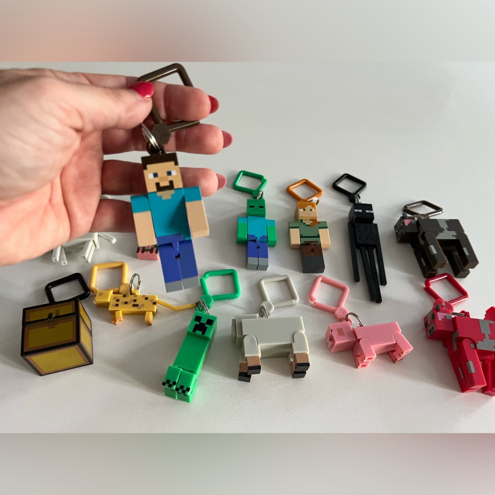 Minecraft Action Figure Keychain Set - Multicolor - Picture 2 of 3